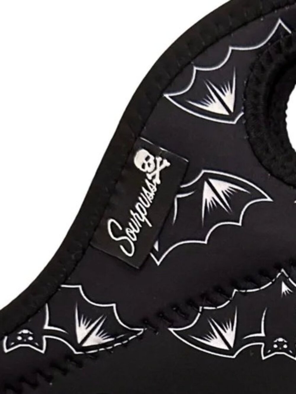 Sourpuss Black and White Bat Design Purse - Picture 7 of 8